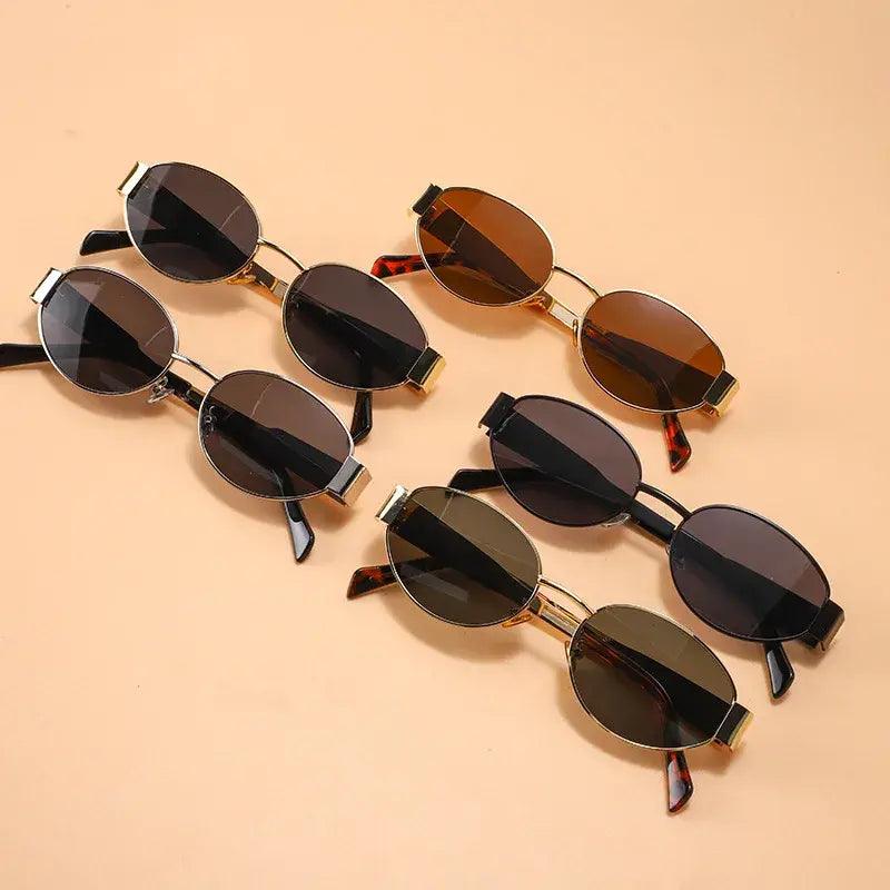 Small Metal Frame UV-Blocking Oval Sunglasses - Sí Fashions