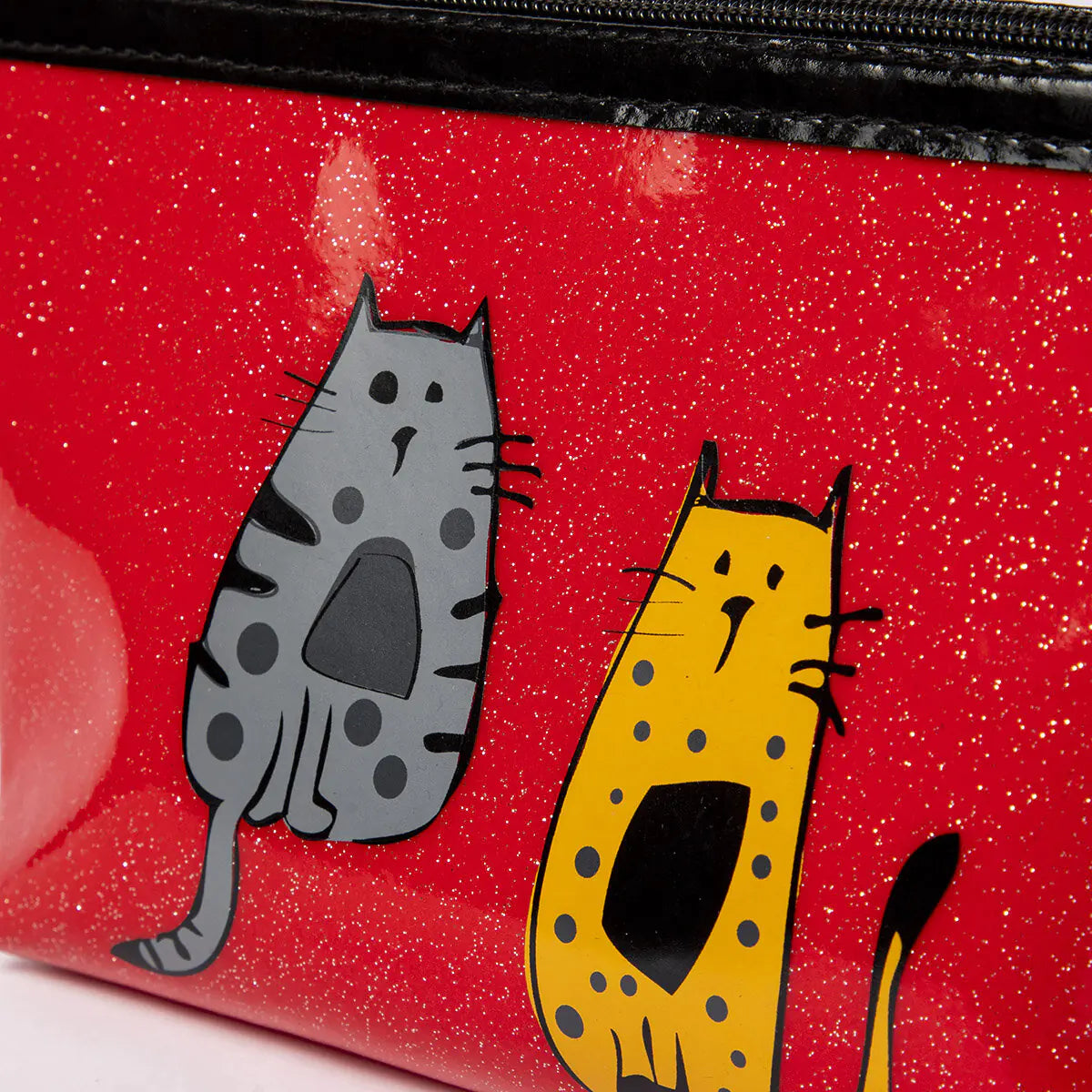 Biggdesign Cats Glossy Makeup Bag