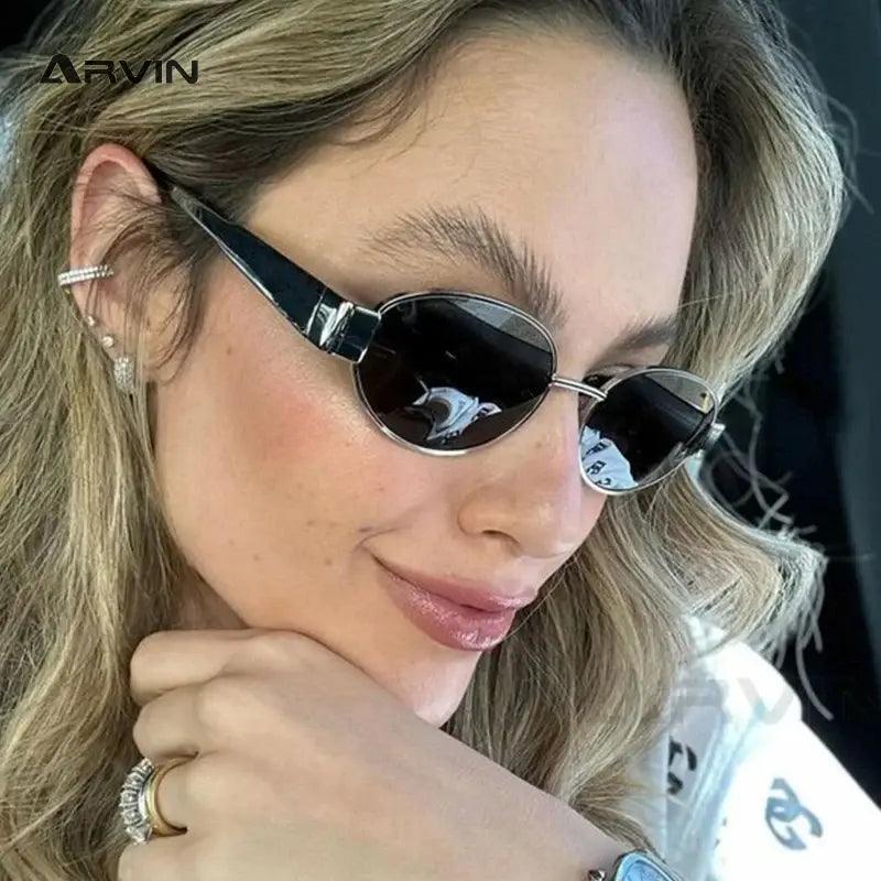 Small Metal Frame UV-Blocking Oval Sunglasses - Sí Fashions