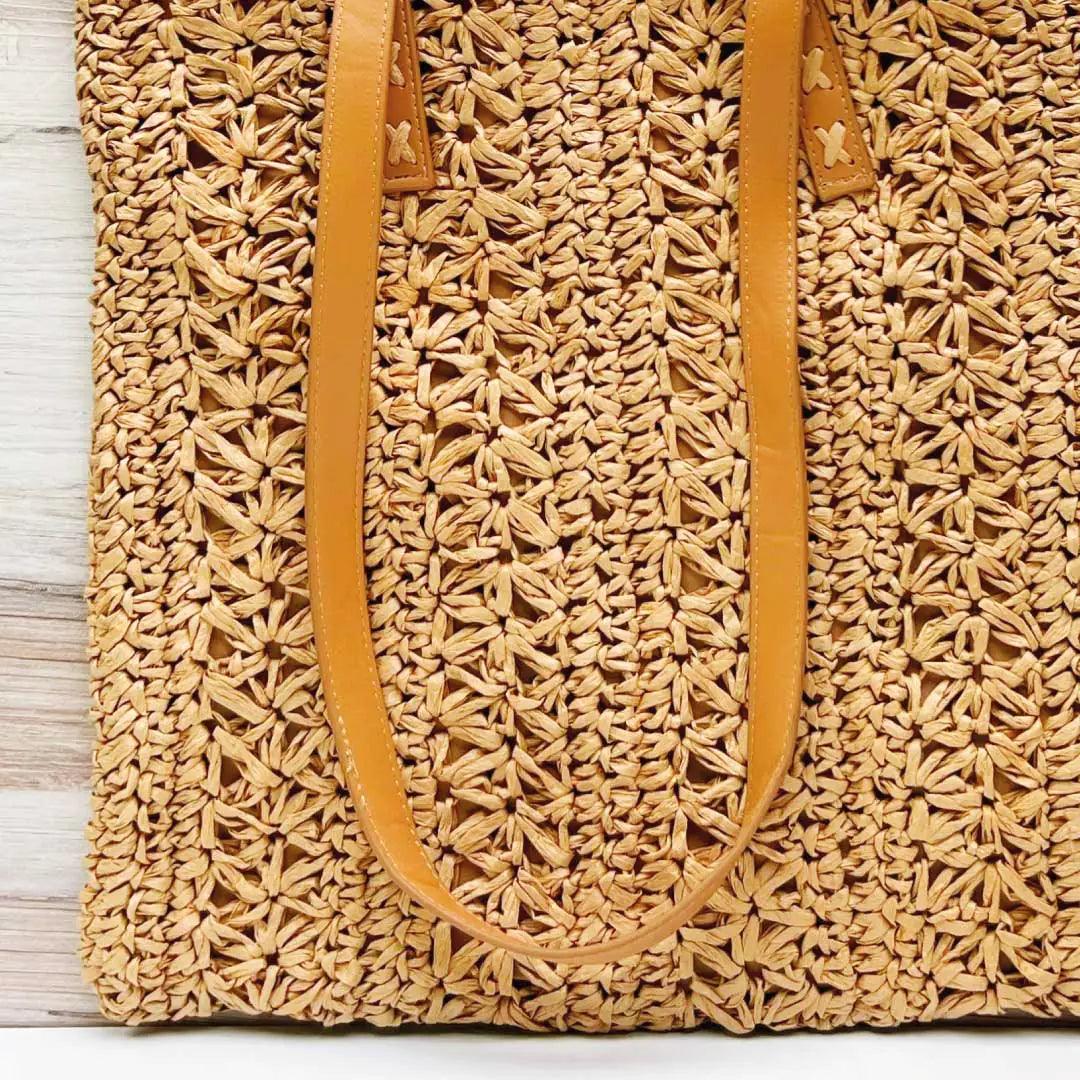 Spring Birdie Shoulder Bag - Handmade Straw Beach Bag - Sí Fashions